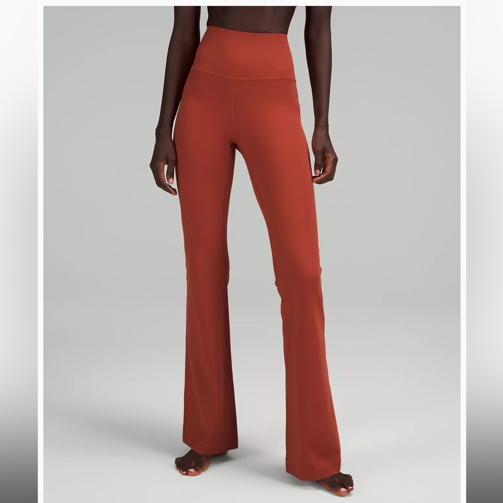 Groove Super-High-Rise Flared Pant Nulu